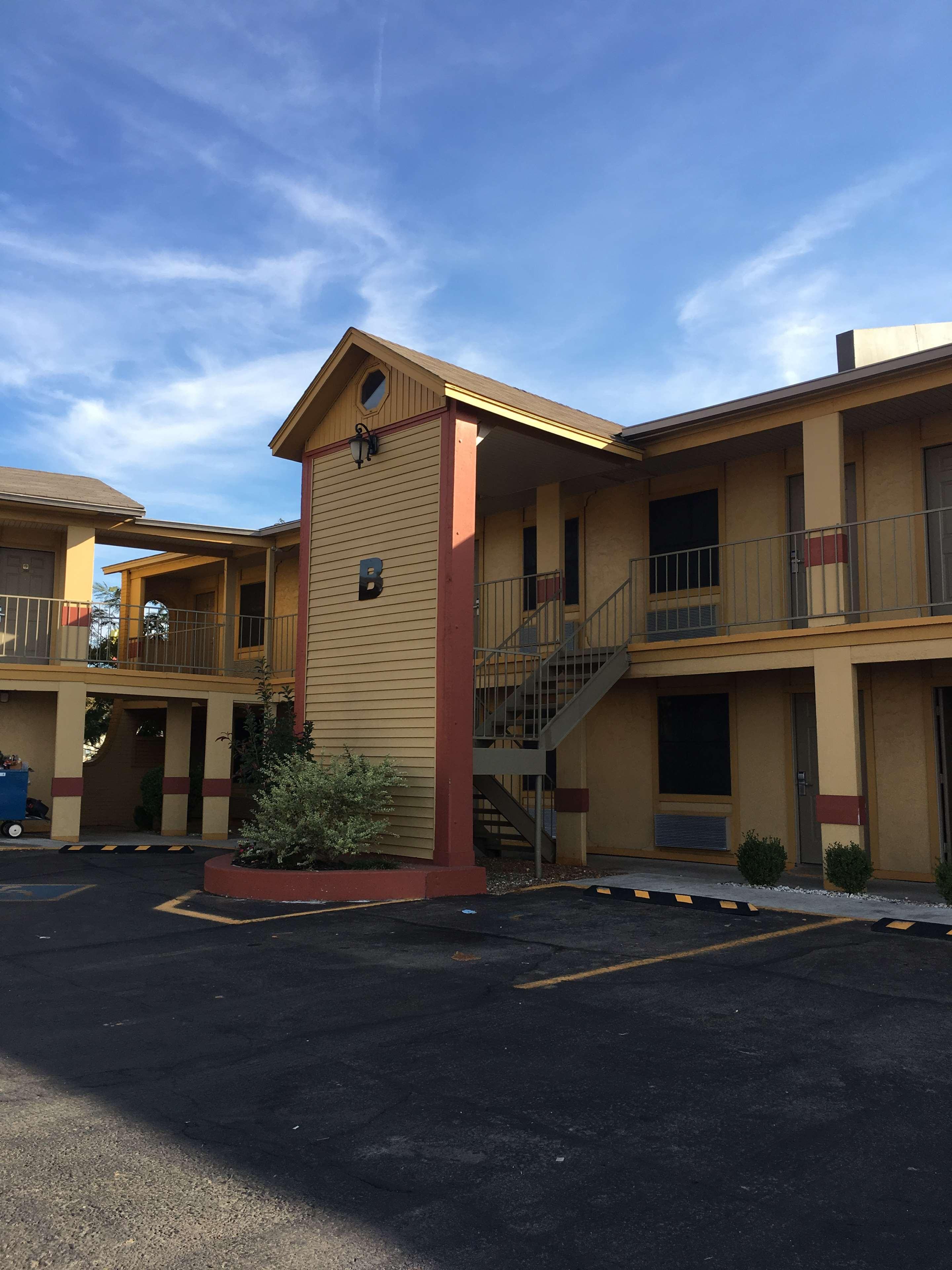 Best Western Markita Inn Дюрант Экстерьер фото