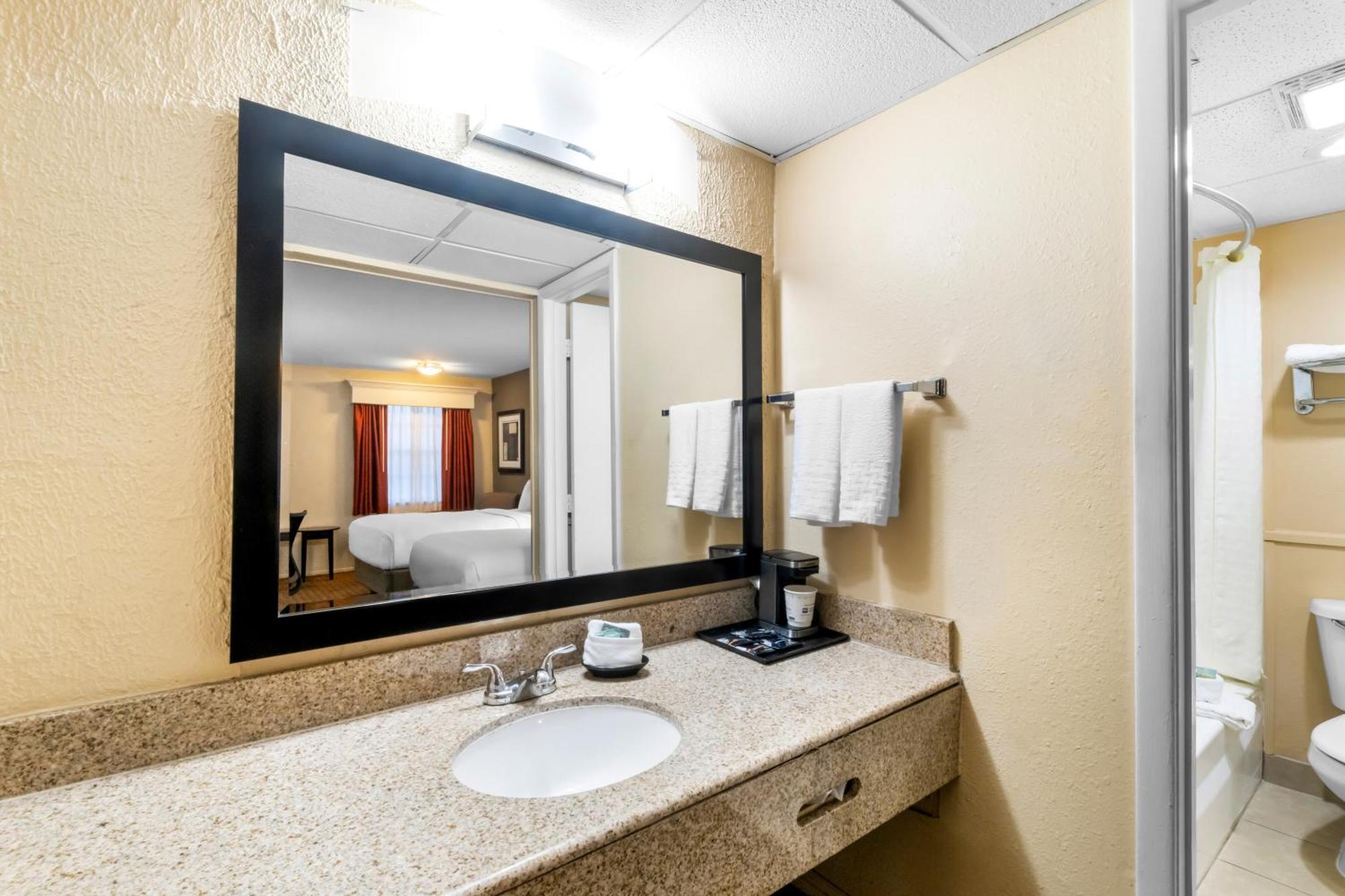 Best Western Markita Inn Дюрант Экстерьер фото